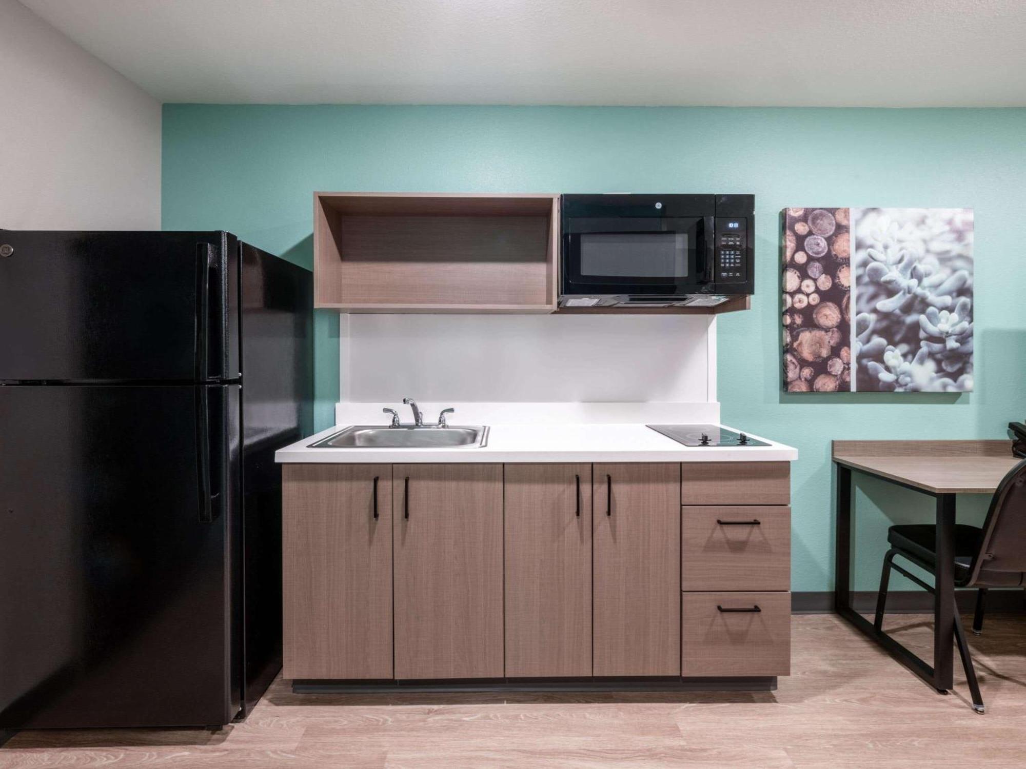 Echo Suites Extended Stay By Wyndham Indianapolis Ameriplex Exterior foto