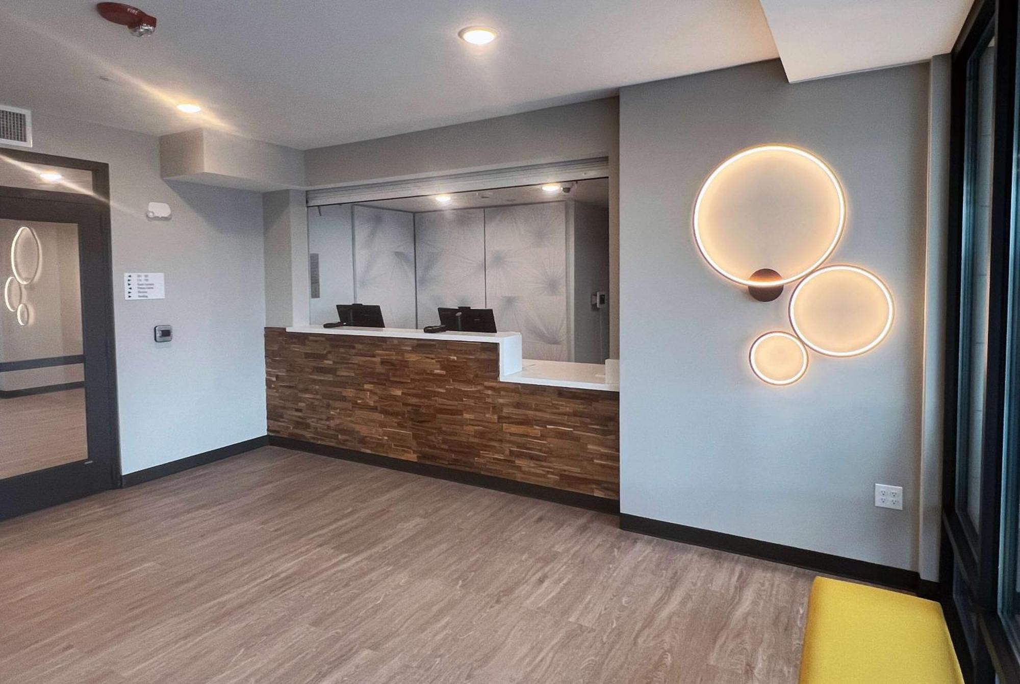 Echo Suites Extended Stay By Wyndham Indianapolis Ameriplex Exterior foto